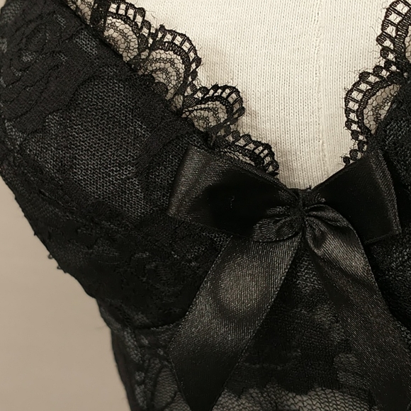 Sexy Black Lace Lingerie Bustier Corset w Thong - Picture 8 of 11